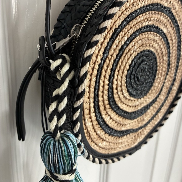 NWT $145 REBECCA MINKOFF Straw Raffia Circle Round Crossbody Bag - Black - Picture 6 of 8